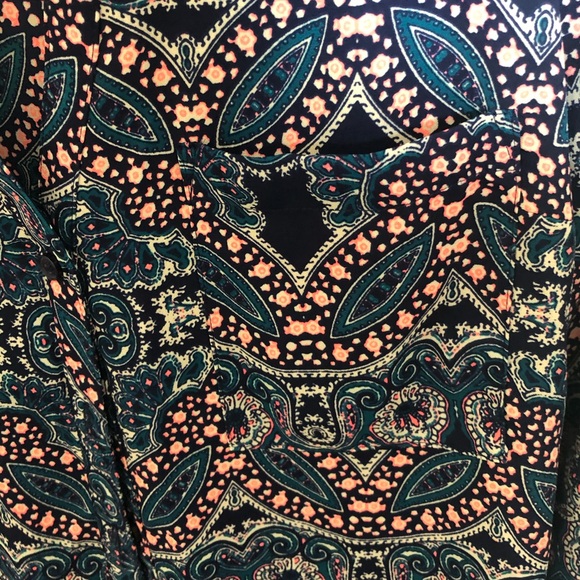 Express button down with front pockets - Picture 3 of 4